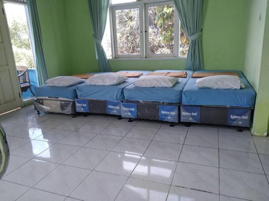 Garden Villas Cipanas Sindanglaya Exterior foto